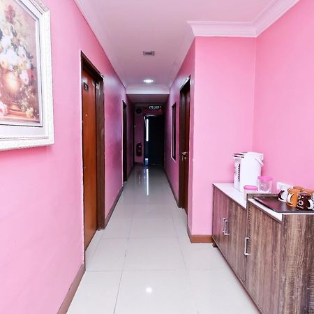 Oyo 714 Arina Hotel Bangi Dış mekan fotoğraf