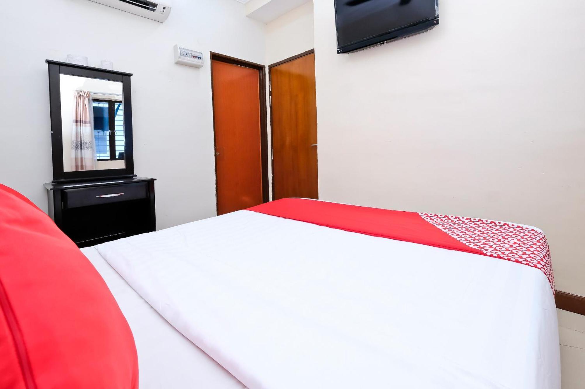 Oyo 714 Arina Hotel Bangi Dış mekan fotoğraf