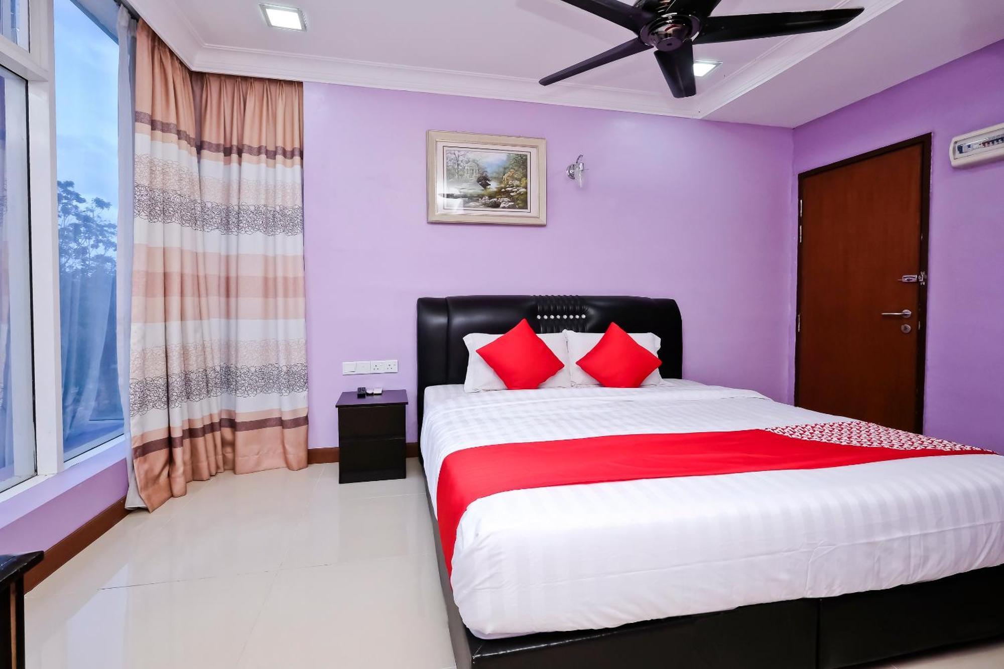 Oyo 714 Arina Hotel Bangi Dış mekan fotoğraf